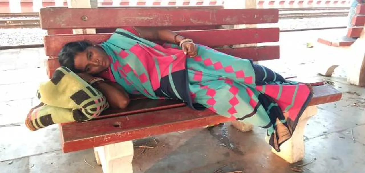  Seven-month pregnant woman walks 100km amid lockdown in Odisha