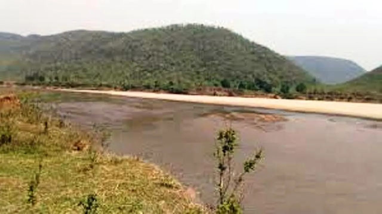  Odisha Lockdown: 3 gamblers jump into river to evade arrest