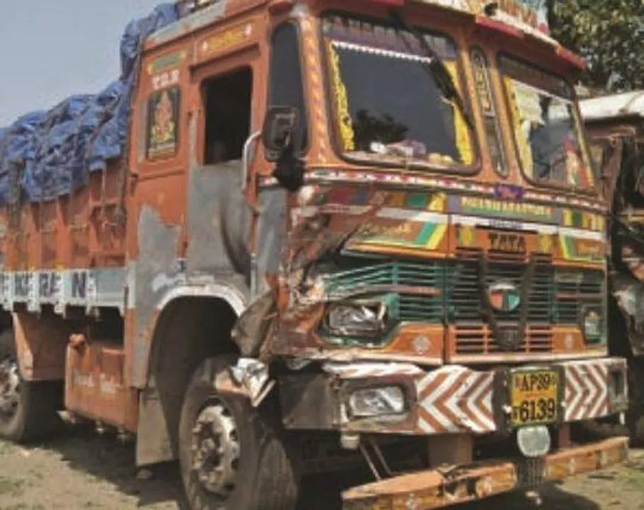  Two killed in head-on collision of trucks in Odisha’s Jajpur