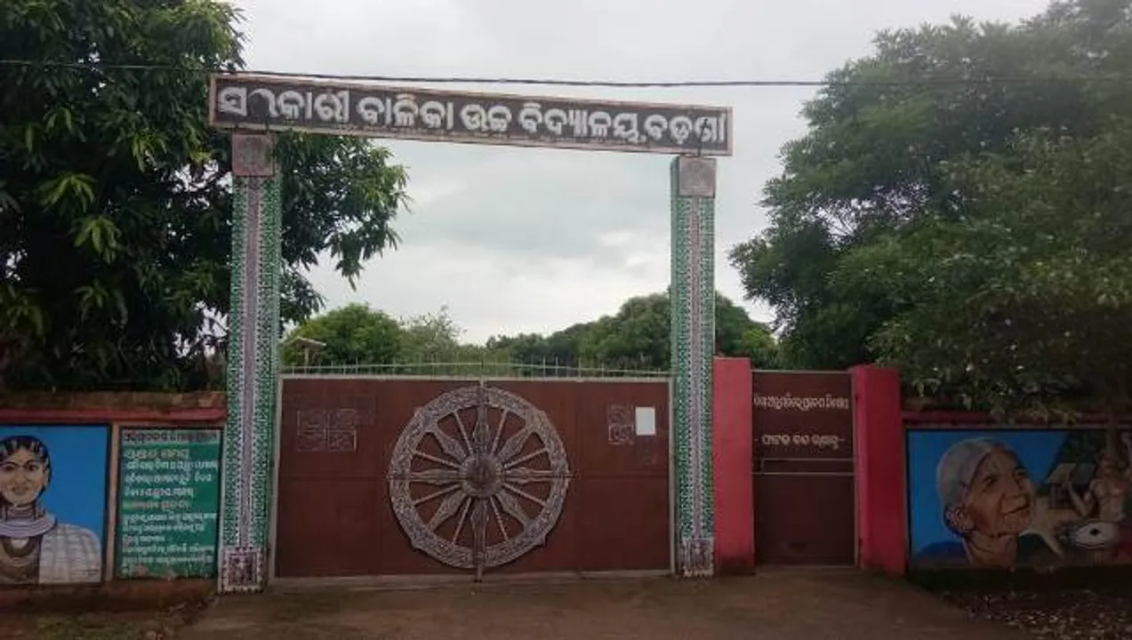  Hyderabad returnee ends life at COVID Care Centre in Odisha