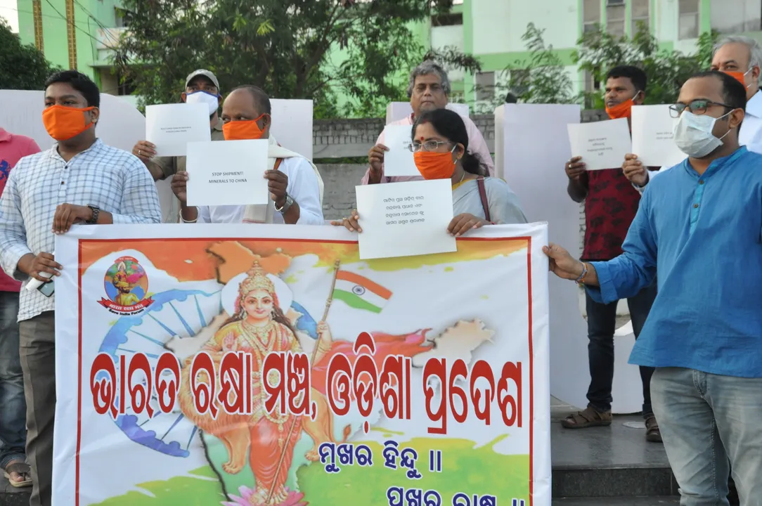  Outfit seeks ban on export of iron ore to China from Paradip port