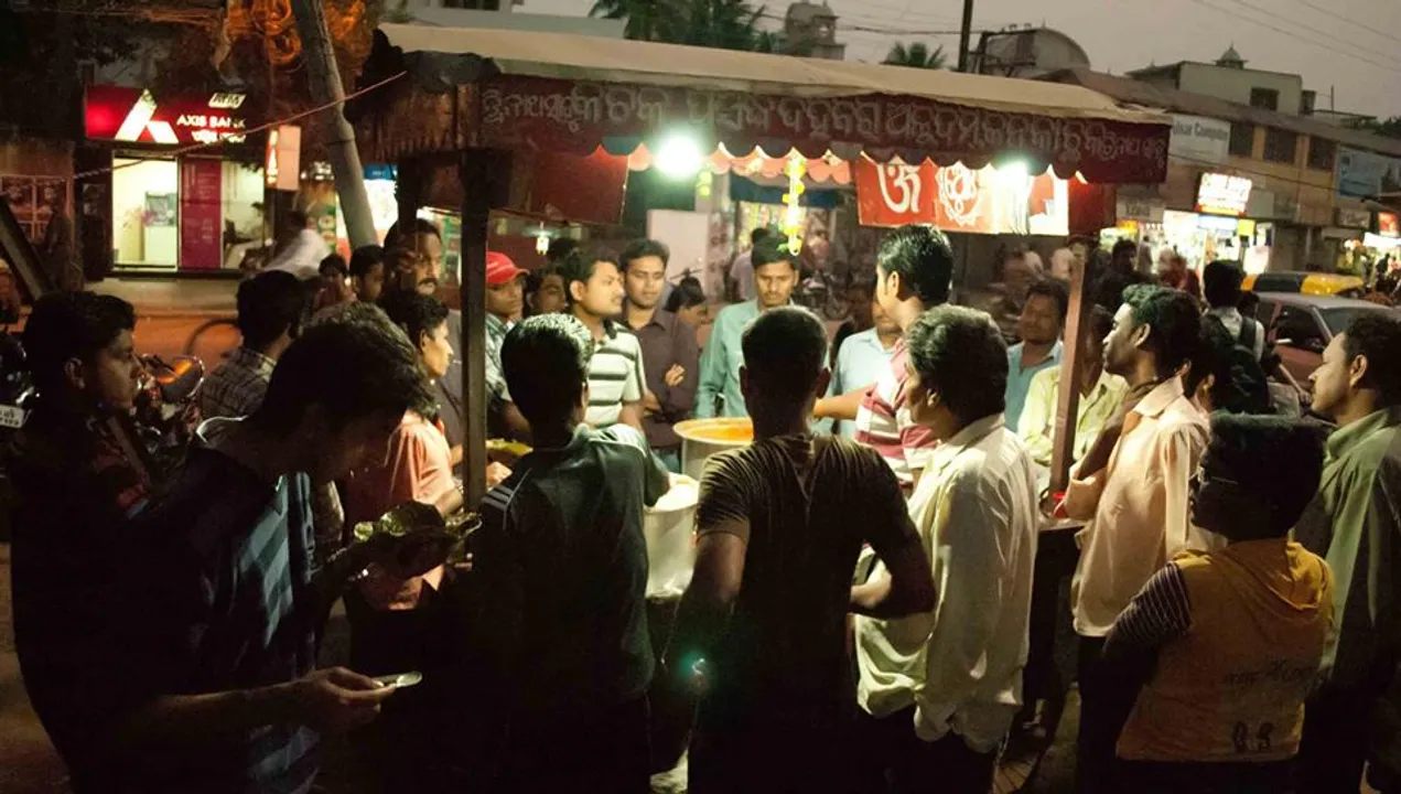  Food consumption near stalls banned in Odisha's Cuttack city