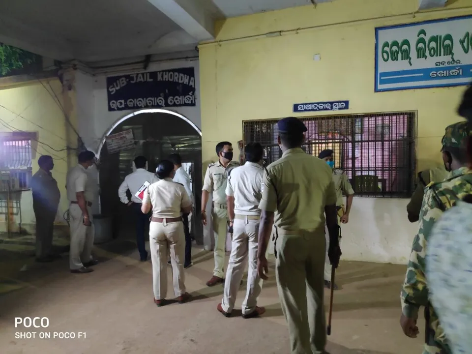  Raid on Khordha Sub-Jail after videos of inmates smoking contraband go viral