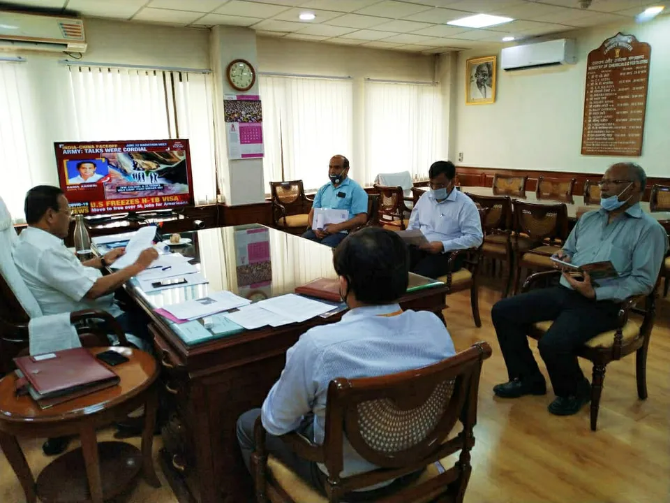  Union Minister reviews progress of Talcher Fertilisers Ltd