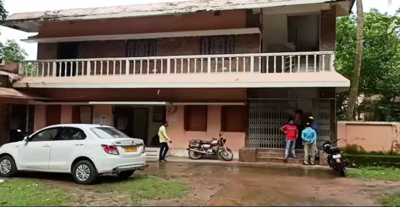  Odisha Veterinary Officer caught with nearly Rs 4 lakh unaccountable cash