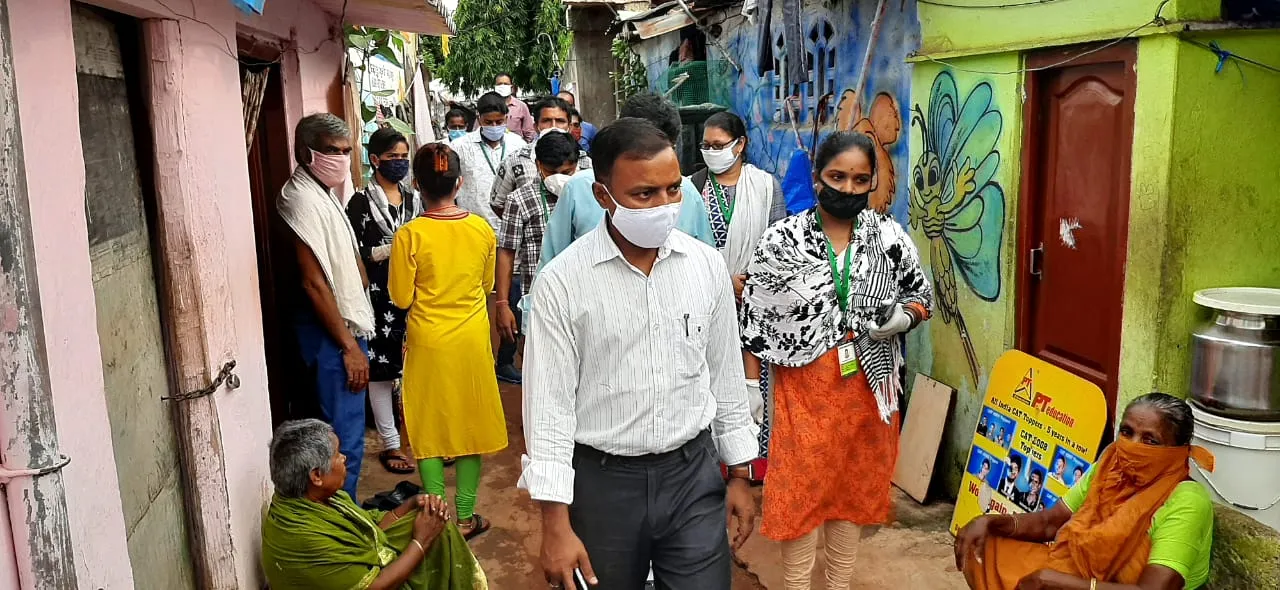  Braving pandemic, peer leaders turning saviours for Bhubaneswar slum dwellers