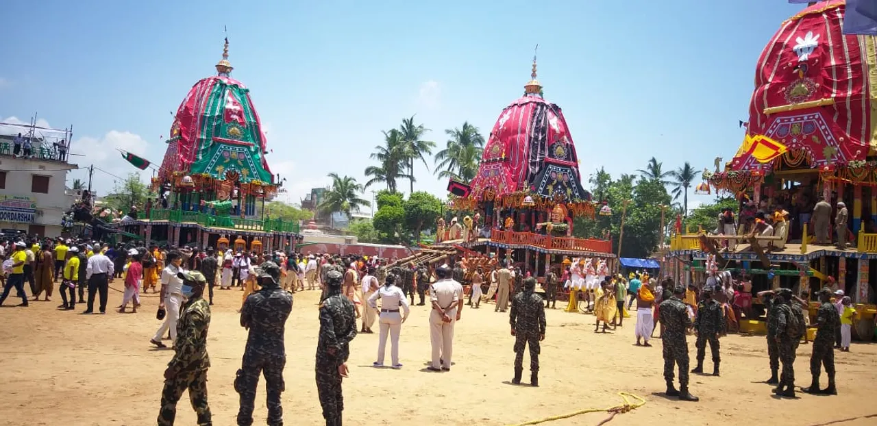  Bahuda Jatra: Lords make way back to Srimandir