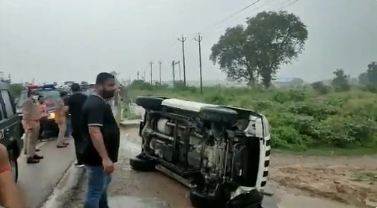  Cows, buffaloes caused accident of car carrying Vikas Dubey: STF