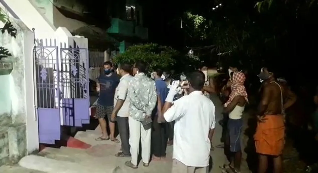  Saddened by son's death, parents commit suicide in Odisha's Ganjam