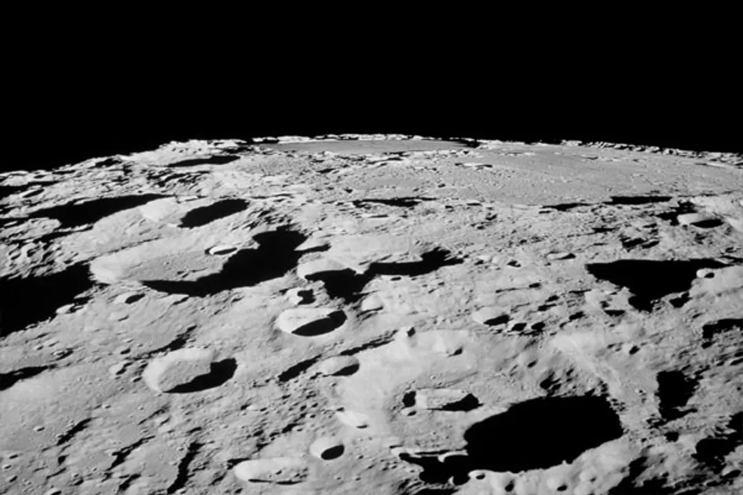  Pic Courtesy: moon.nasa.gov 