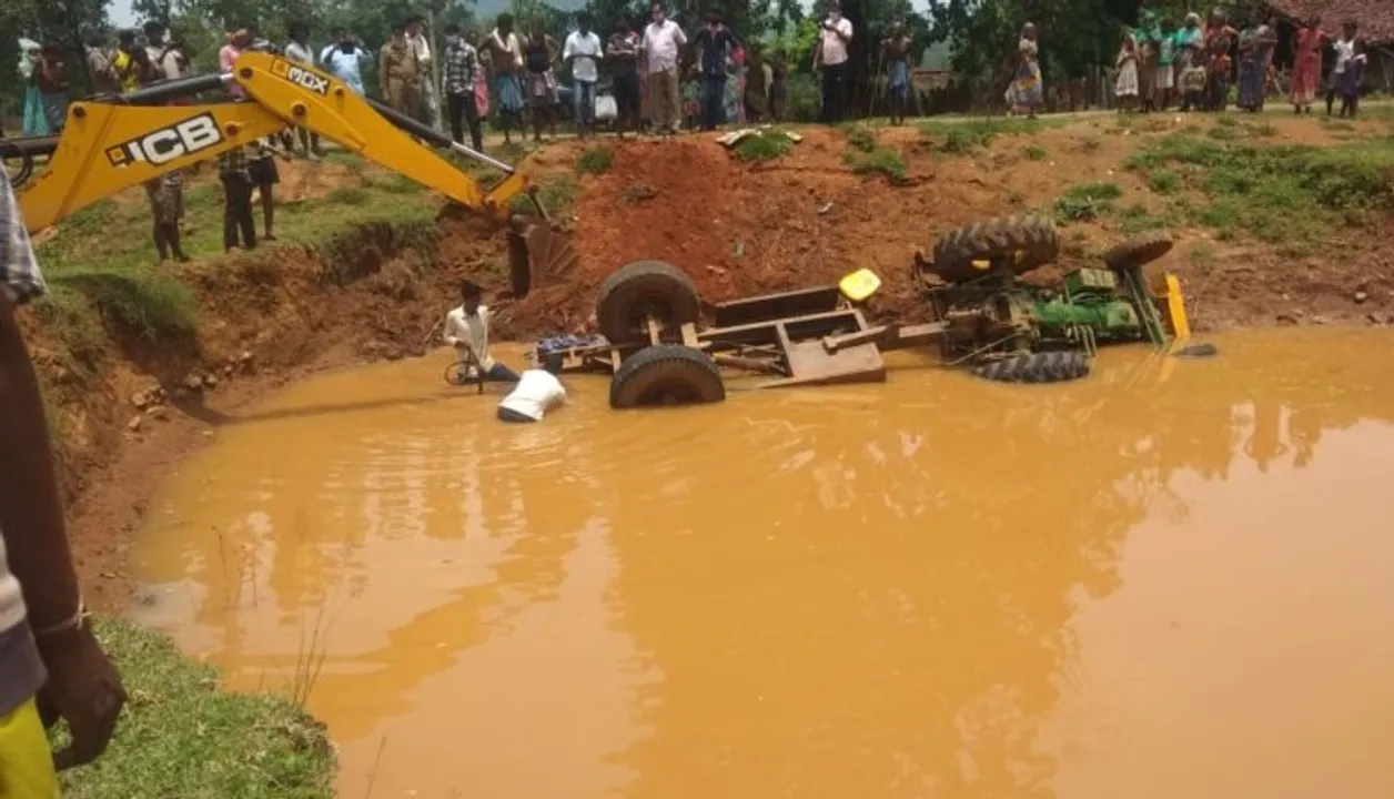  3 die as tractor plunges into pond in Odisha