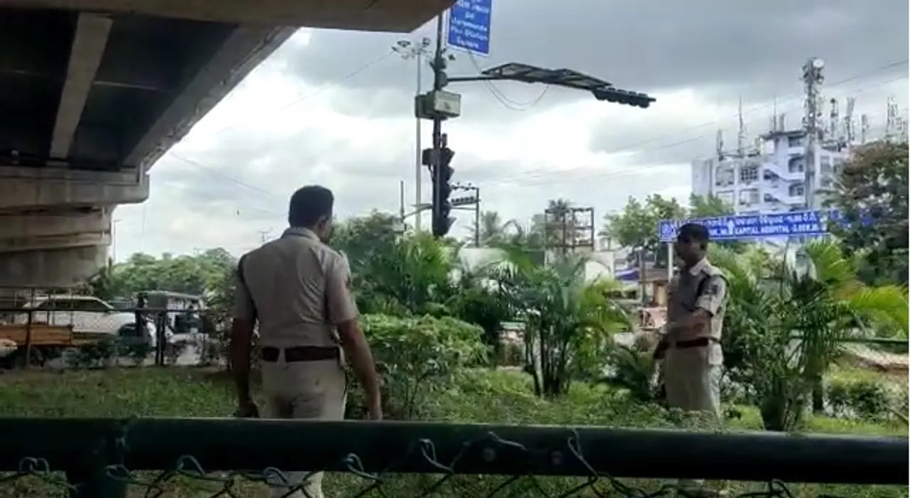  Mystery! Naked body of youth found under flyover in Odisha capital