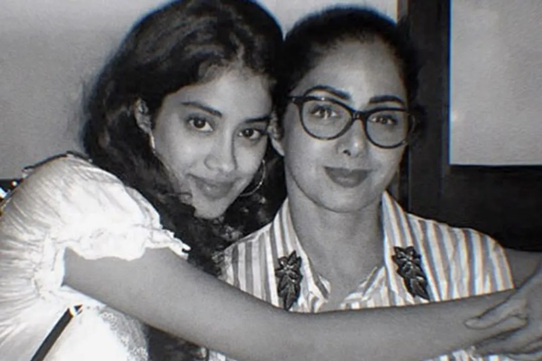  Janhvi posts pic with Sridevi on mother's 57th birth anniversary