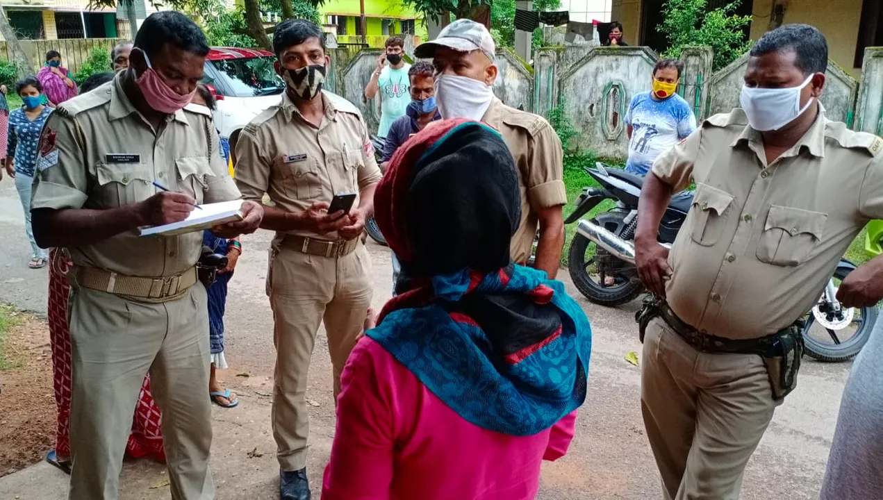  Woman looter held in Odisha Capital