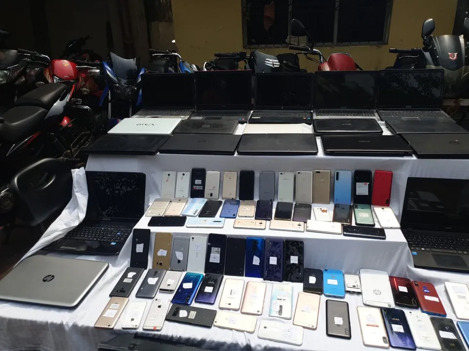  70 smartphones, 23 laptops seized from looters in Odisha capital