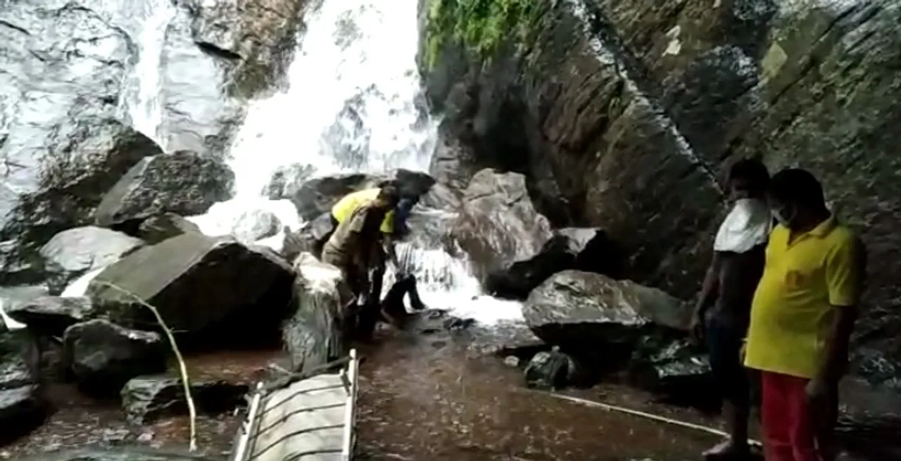  Two Odisha youth taking selfie slip into waterfall, die