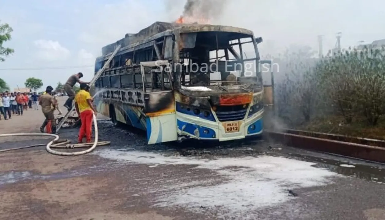  Locals torch bus in Odisha's Kendrapara as youth dies in road mishap
