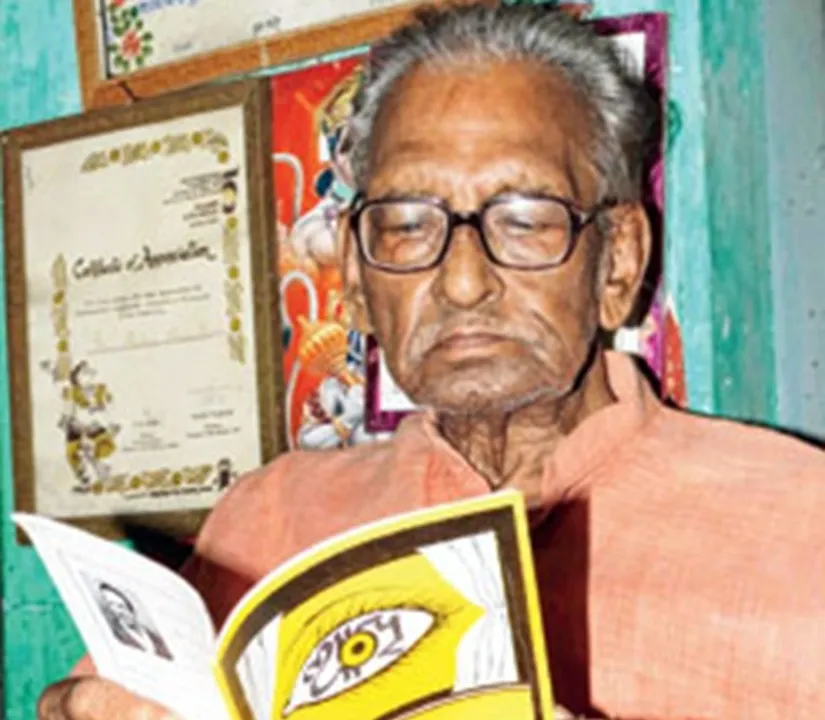  Odisha's veteran radio announcer, writer Nadia Bihari Mohanty no more