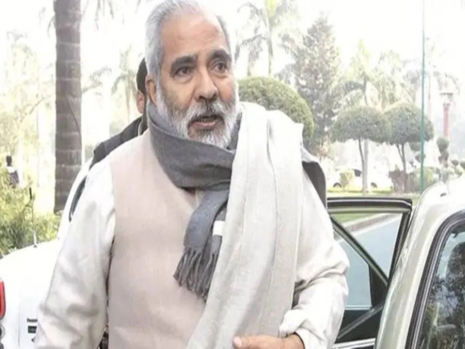  Union ex-Minister Raghuvansh Prasad dies at Delhi's AIIMS