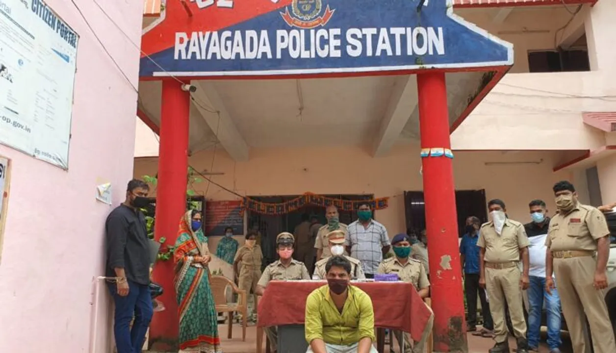  Odisha: Youth held for defrauding Rs 2.87 lakh by swapping ATM card