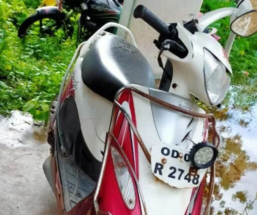  Brown sugar worth Rs 2 lakh seized from scooter in Odisha