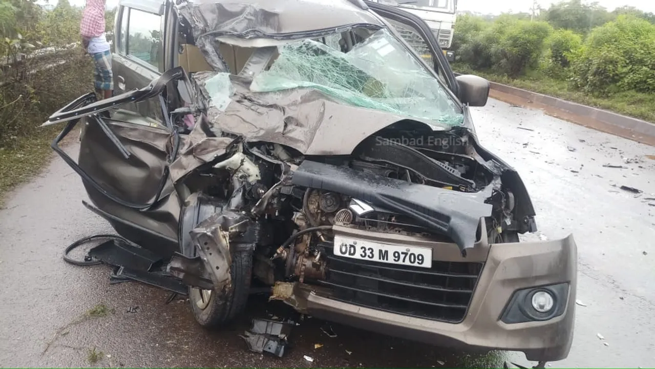  2 killed, one critical in car-truck collision in Odisha's Jajpur