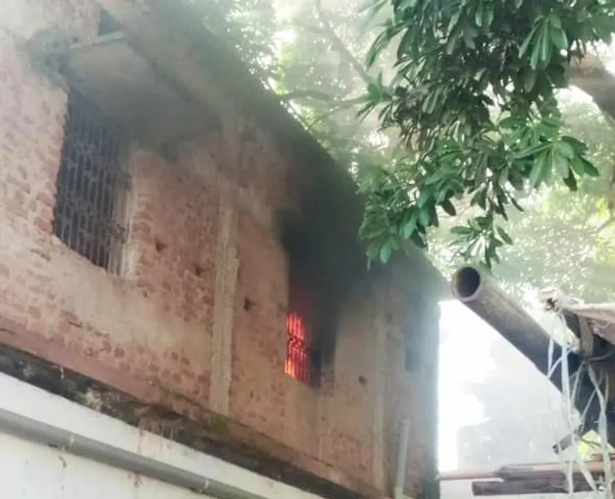  Fire breaks out at godown in Odisha's Jajpur town