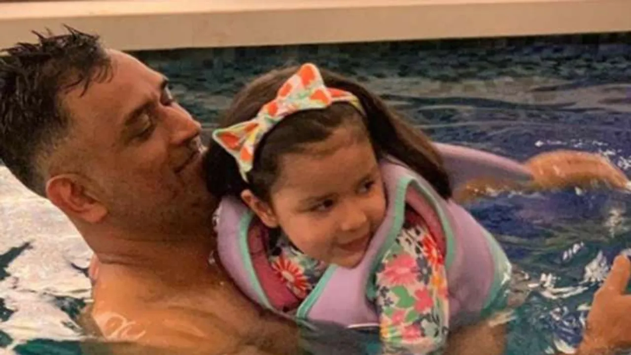  Dhoni's daughter gets rape threats for dad's failure