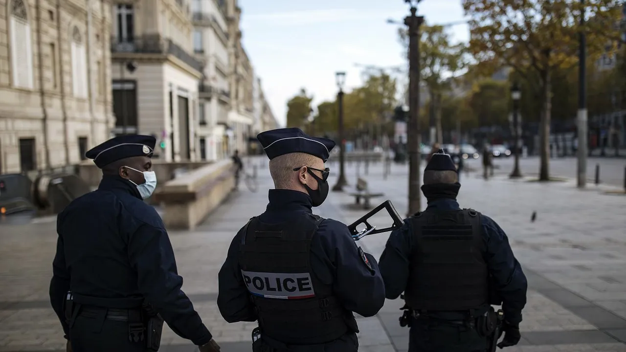  Paris Police Officers Suspended Over Beating A Black Man