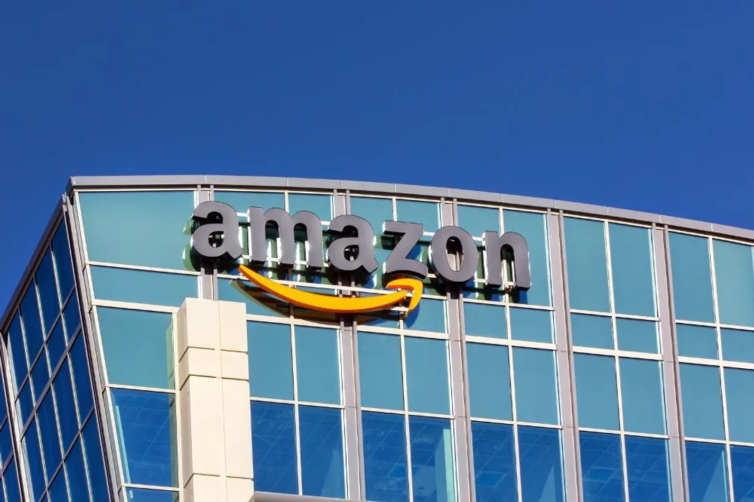  Amazon To Spend $500 Million As Holiday Bonuses To Employee