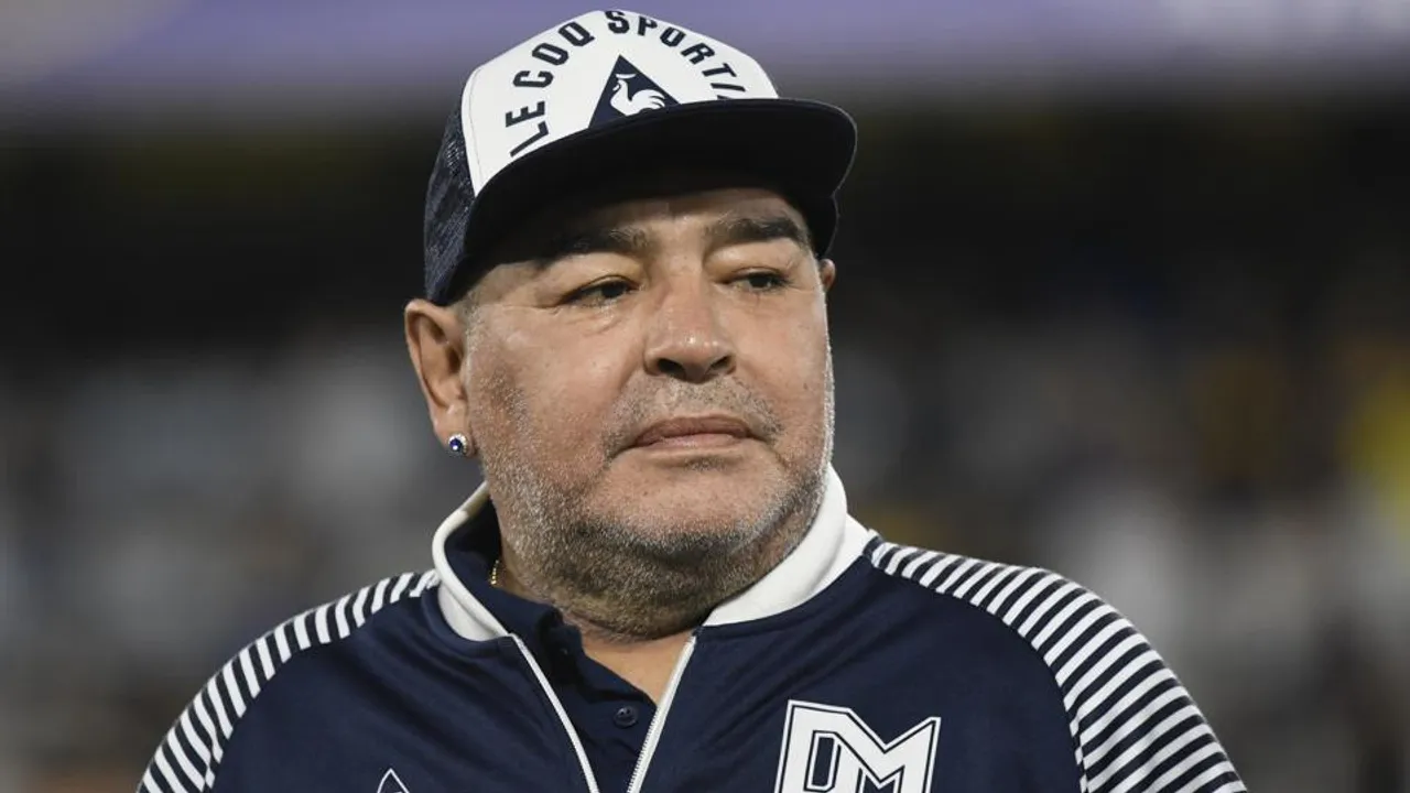  Diego Maradona Dies Aged 60