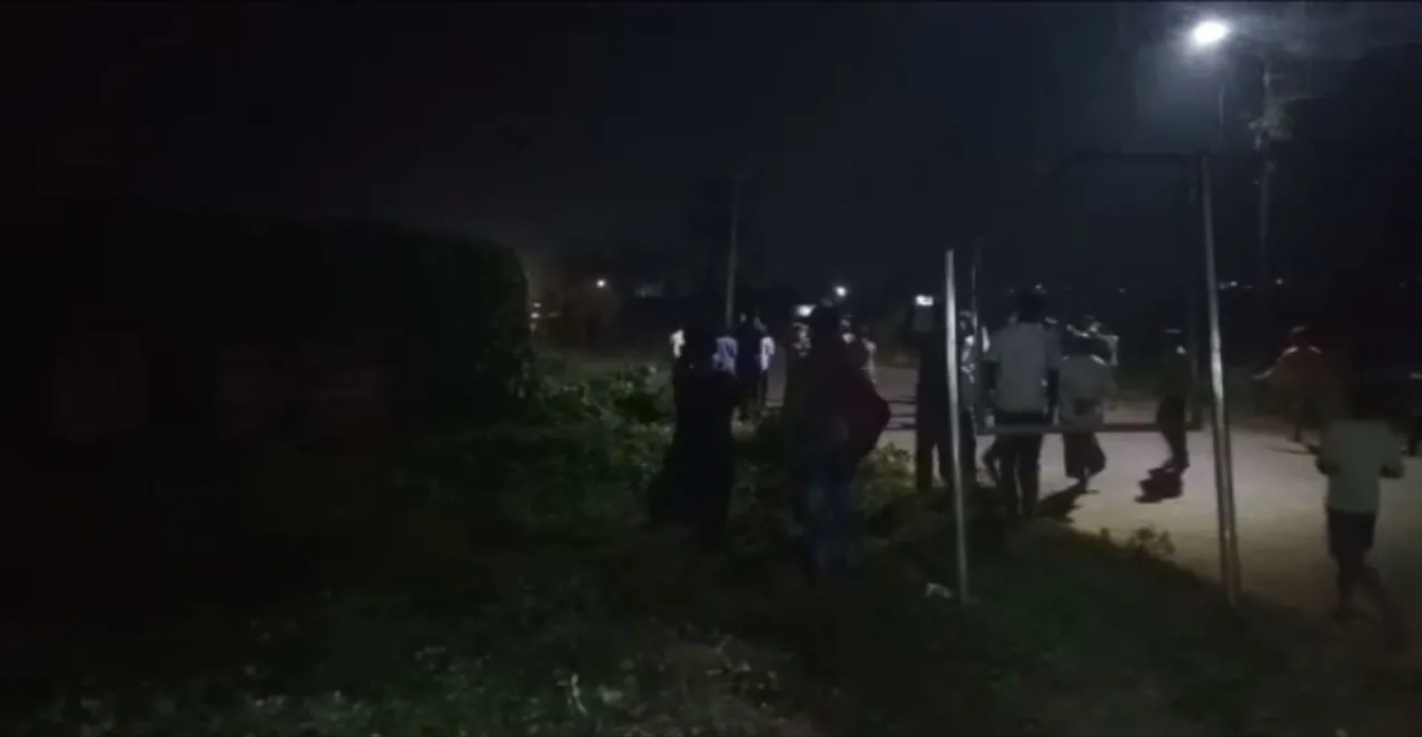  Odisha: Elephant strays into Khordha town, triggers panic