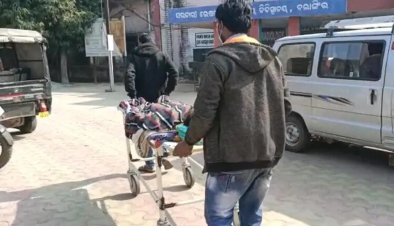 Man sets daughter ablaze in Odisha's Balangir
