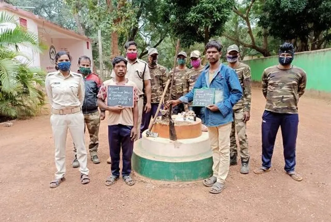  Two poachers arrested in Odisha's Dhenkanal