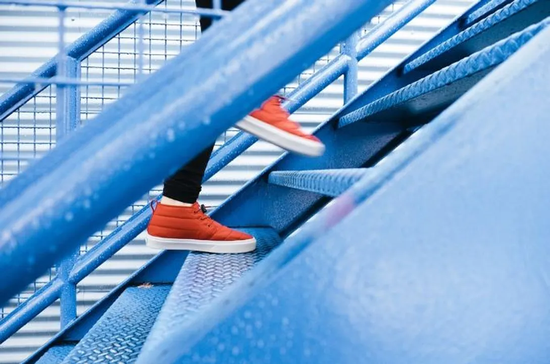  Climbing stairs daily will boost mental health in pandemic