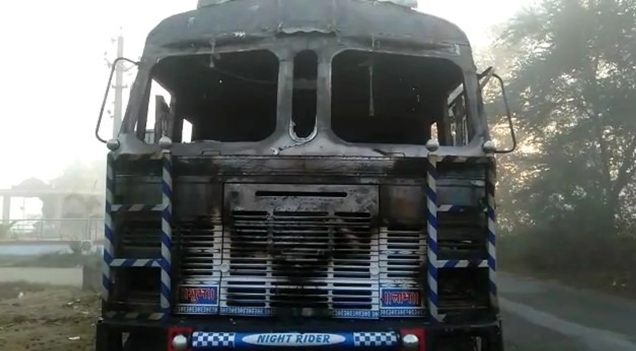  Narrow escape for driver as moving truck catches fire in Odisha's Sonepur