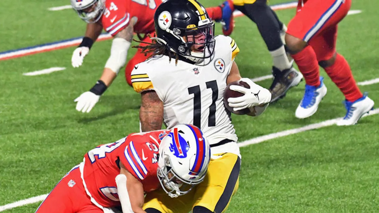  Pittsburgh Steelers Set NFL Record With Sack In 70th Straight Game