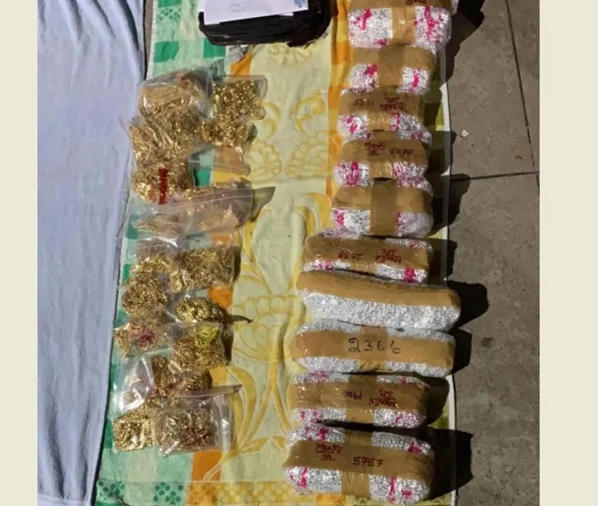  6 kg gold, 239 kg silver jewellery seized from car in Odisha; three held