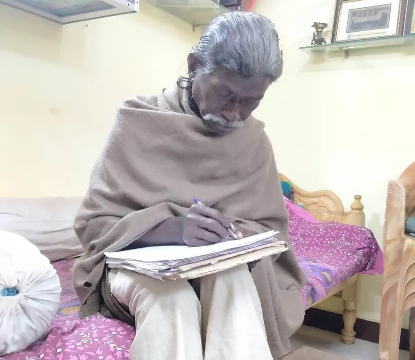  Poet Haldhar Nag expresses gratitude to Gulzar, Odisha CM