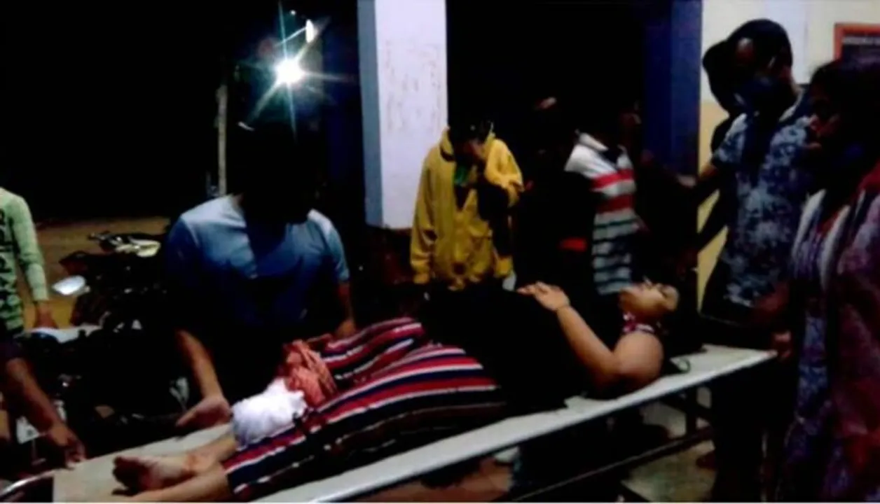  10 injured as car hits pedestrians in Odisha