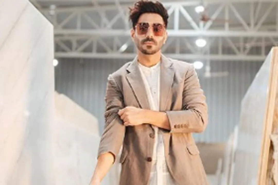  Aparshakti Khurana reveals why his next is called 'Helmet'