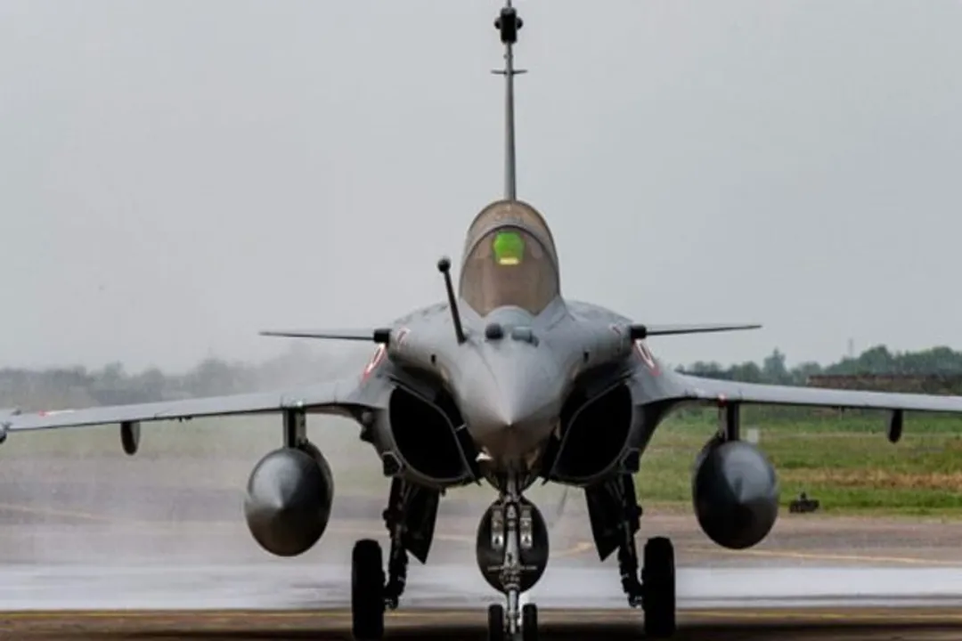  Soon Rafale can land and take off on Purvanchal Expressway