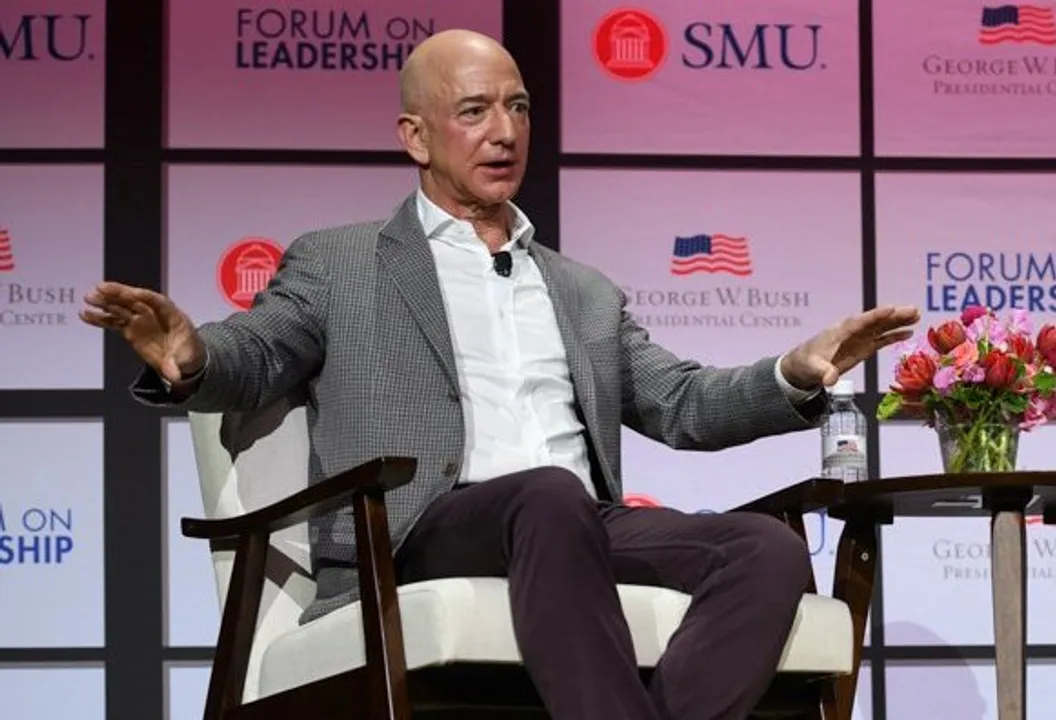  Jeff Bezos to resign as Amazon CEO