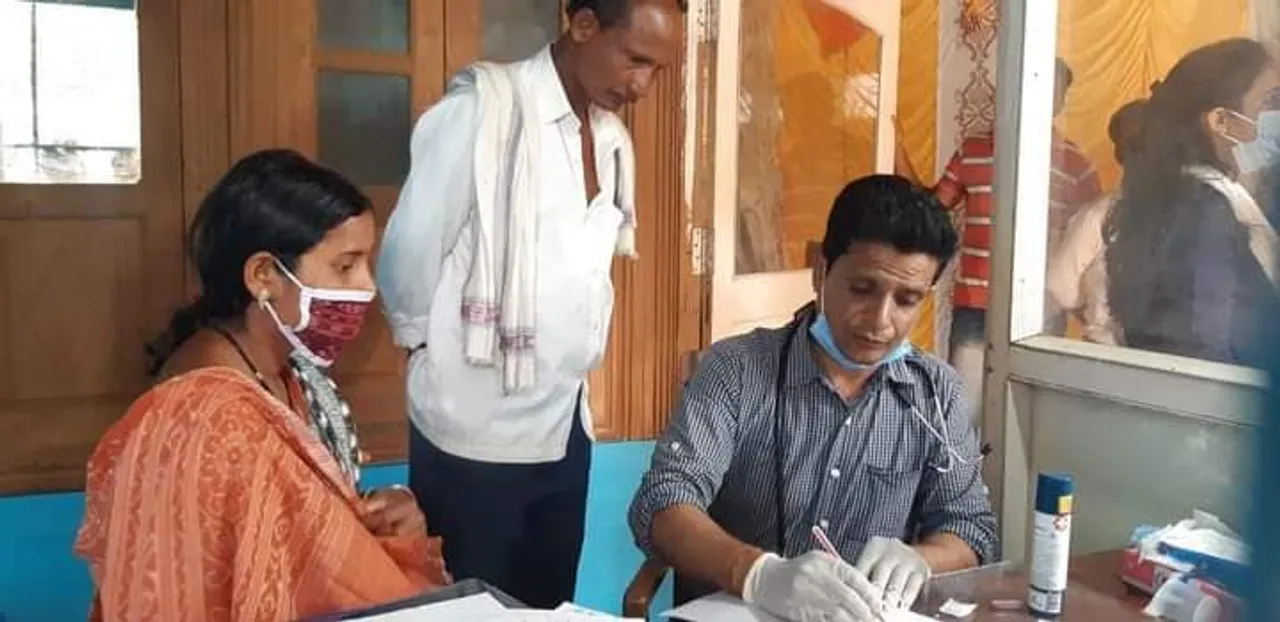  'One Rupee Clinic' Odisha doctor invited to Indian Idol
