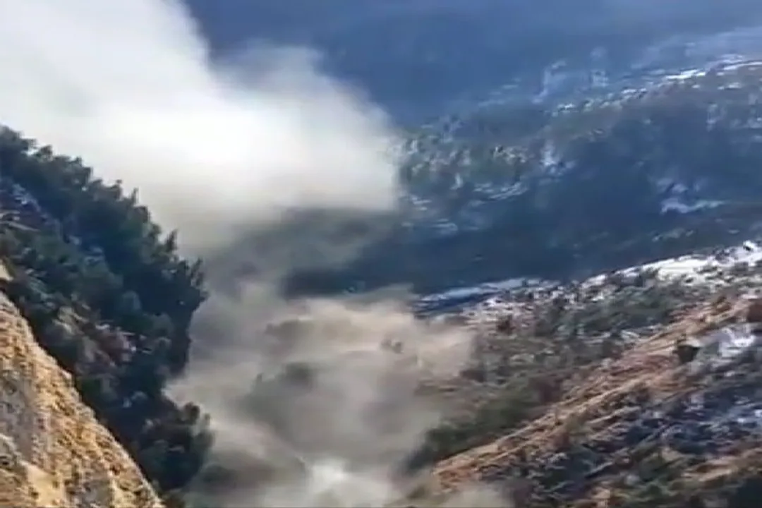  Massive flood as glacier breaks near Uttarakhand's Joshimath