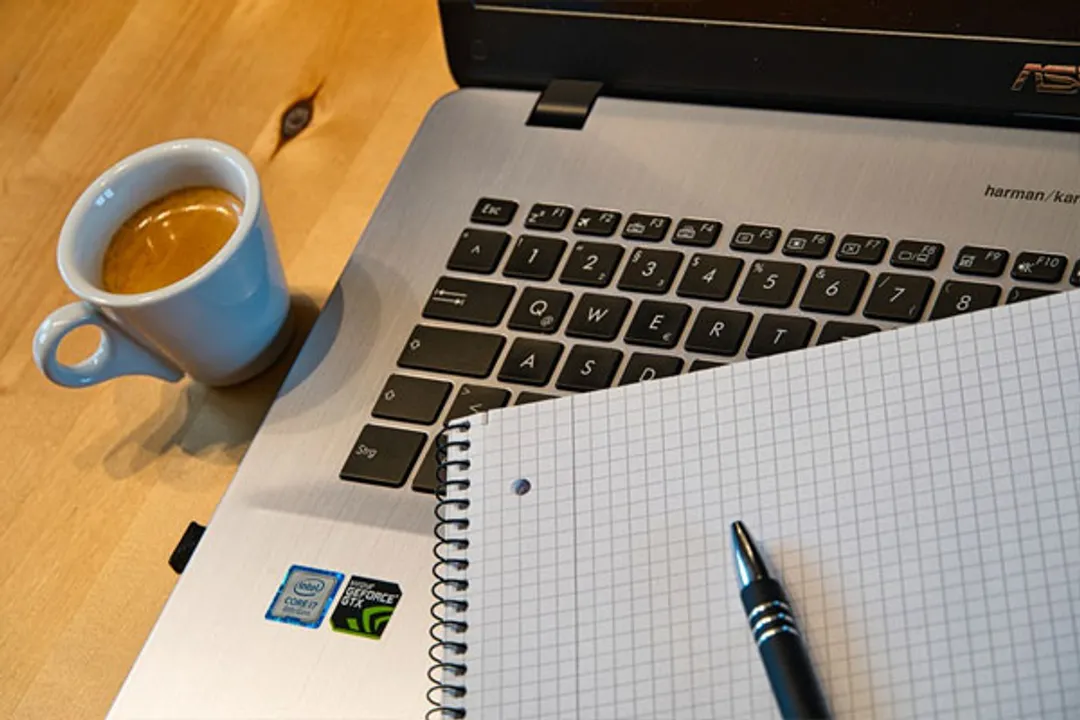  Work from home leading to eye, hearing issues: G'gram docs