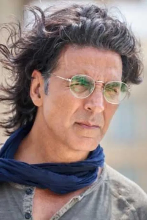  Akshay Kumar unveils 'Ram Setu' look, begins shoot
