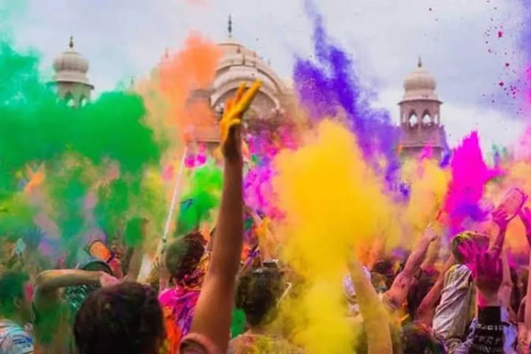  Happy Holi 2022 Wishes, Messages, WhatsApp status to share and celebrate