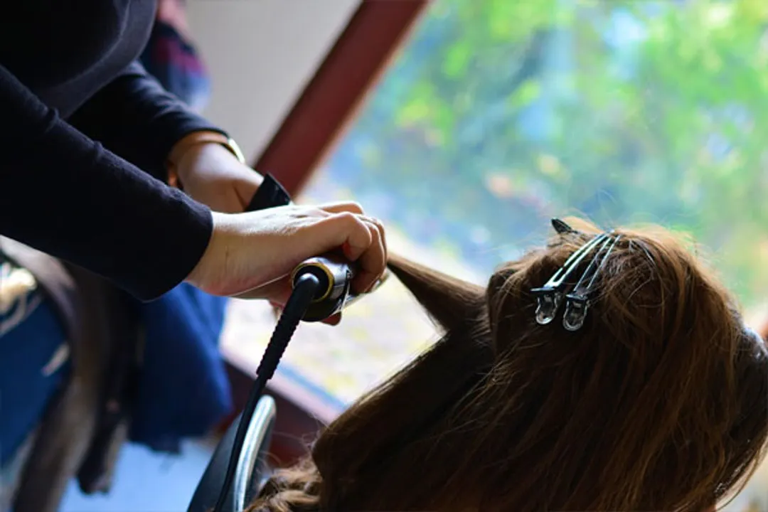  4 major downsides of hair straightening
