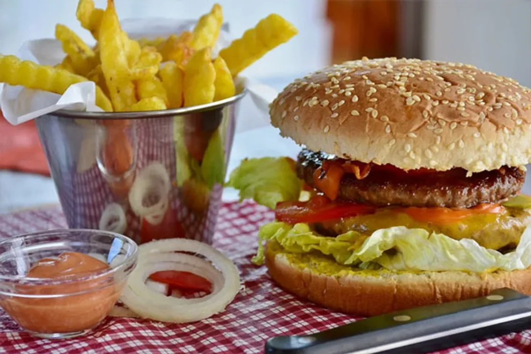  Kidney ailments in children: Junk food and obesity are key risk factors